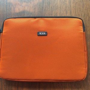 TUMI 13” case New!